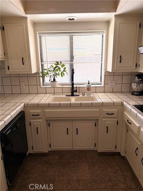 Bakersfield, CA 93308,7200 Darrin