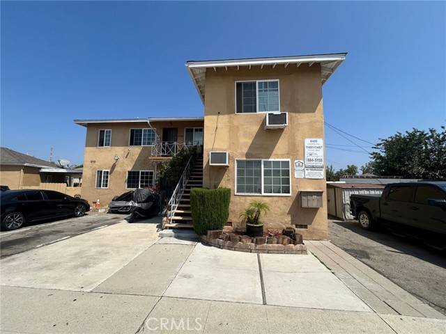 Los Angeles, CA 91606,6400 Camellia