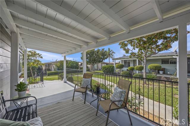 La Mirada, CA 90638,14054 Lake Side Drive #106