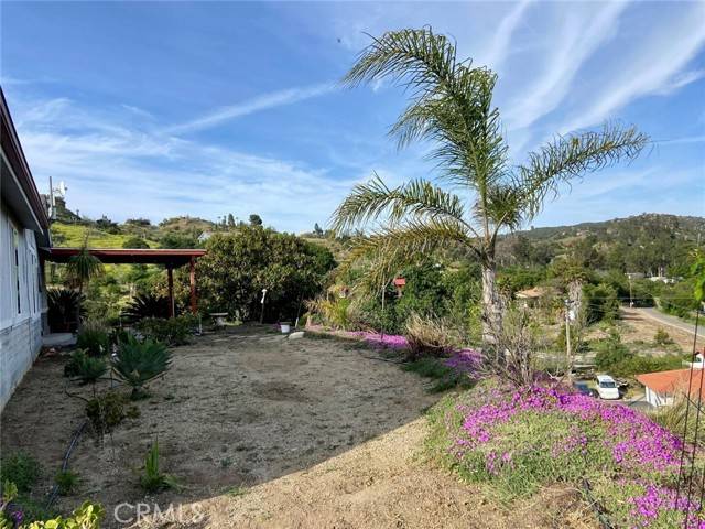 Fallbrook, CA 92028,2445 Helen