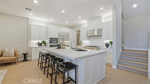 Montebello, CA 90640,648 Snowberry Place