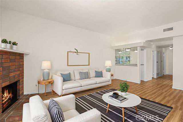 Lake Forest (el Toro), CA 92630,24105 Jeronimo Lane