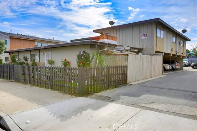 Anaheim, CA 92801,2178 W Alameda Avenue #2