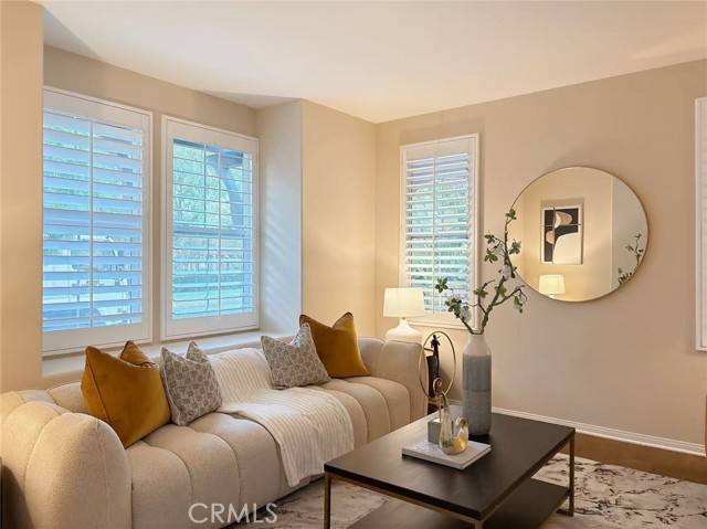 Irvine, CA 92602,6 Napa