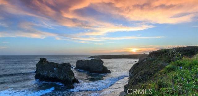 Willits, CA 95490,25932 Hawk