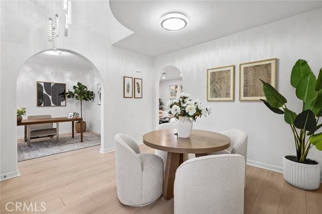 Irvine, CA 92603,345 Tall Oak