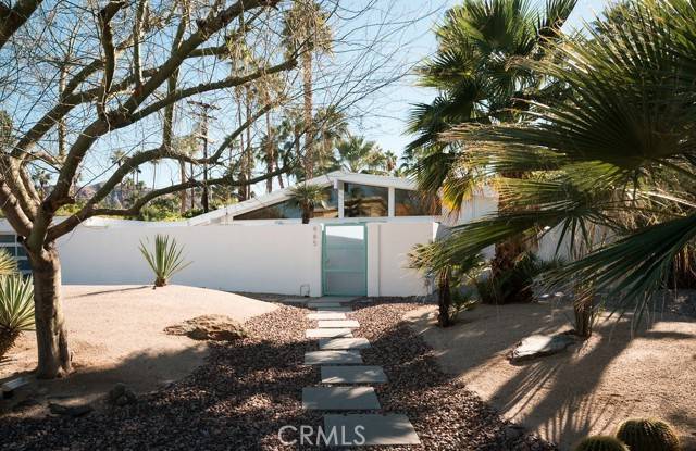 Palm Springs, CA 92264,965 E Twin Palms