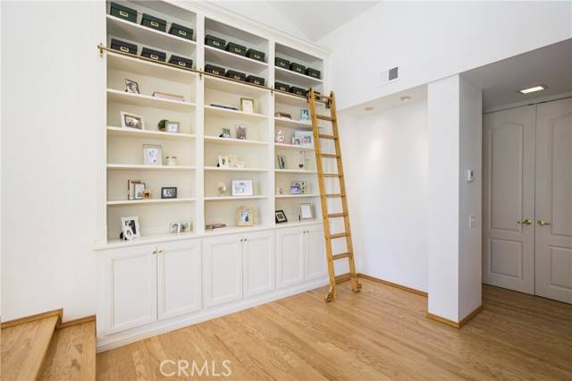 Irvine, CA 92612,14 Vista