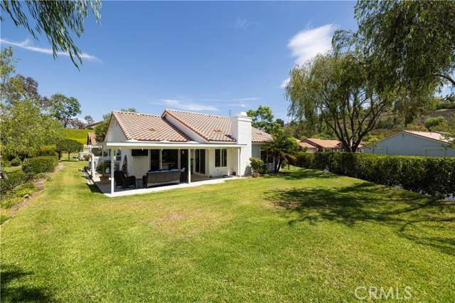 Mission Viejo, CA 92692,23721 Villena