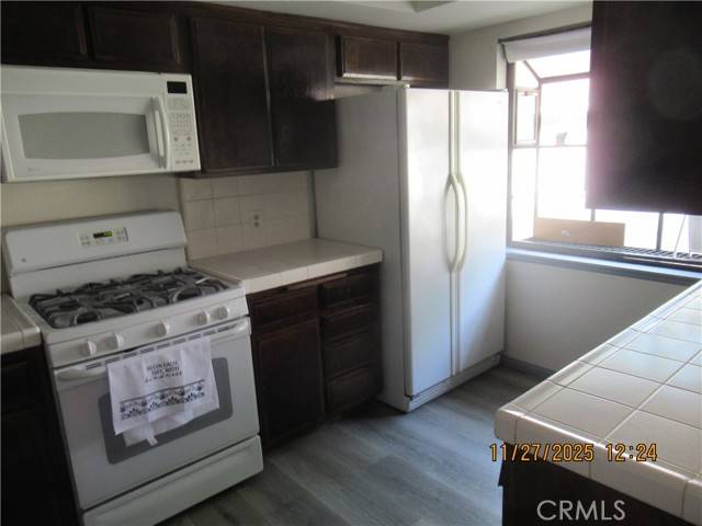 Fullerton, CA 92831,2220 E Chapman #51