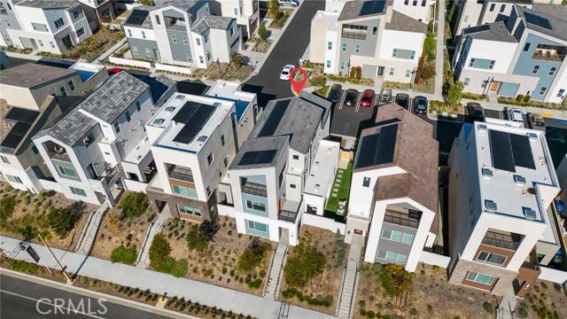 Irvine, CA 92618,408 Treble