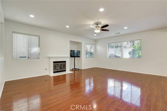 Irvine, CA 92606,27 Ohio