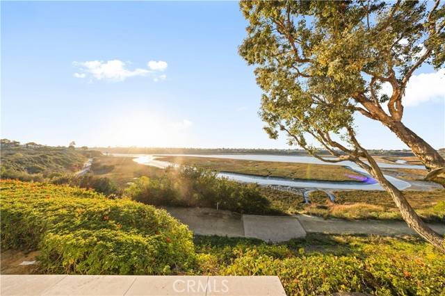 Newport Beach, CA 92660,2427 Vista Nobleza