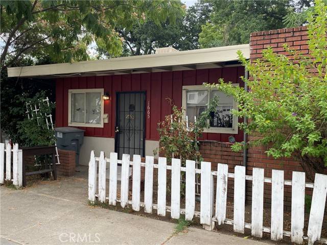 Oroville, CA 95965,1724 Oak Street