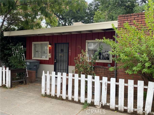 Oroville, CA 95965,1724 Oak Street