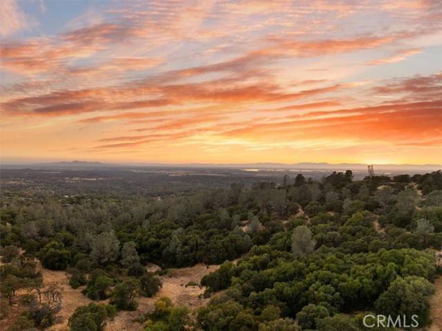 Oroville, CA 95966,10 Moonbeam Court