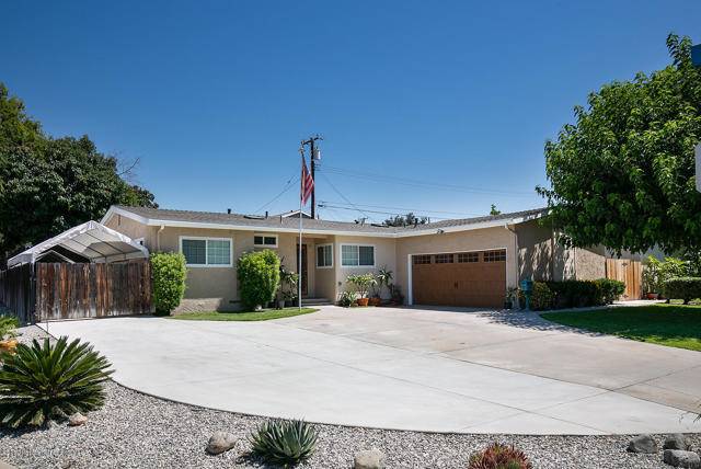 Glendora, CA 91740,737 W Carter Drive