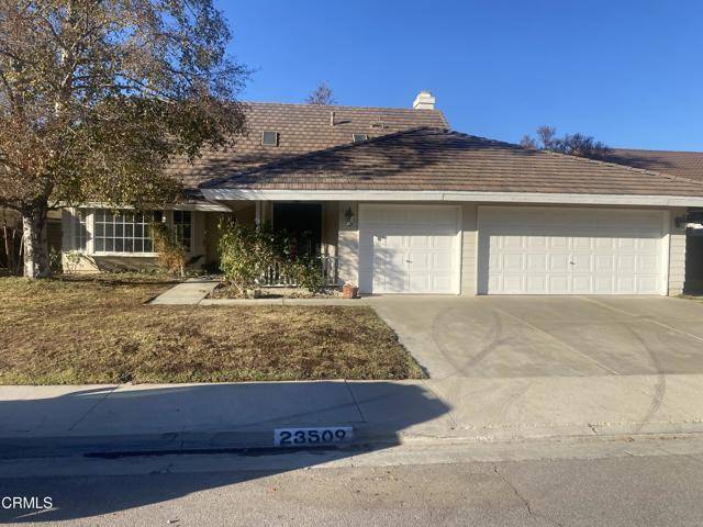 Valencia (santa Clarita), CA 91355,23509 Via Amado