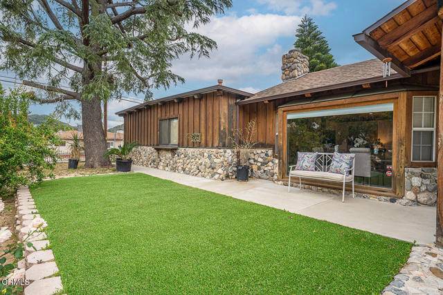 Sunland (los Angeles), CA 91040,8953 Hillrose Street