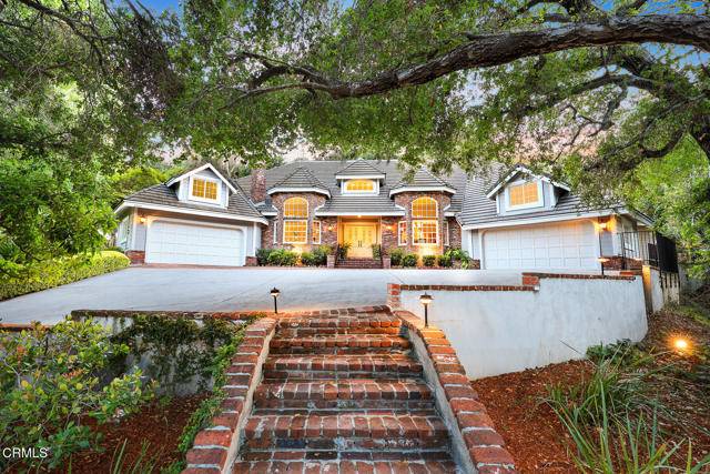 La Canada Flintridge, CA 91011,4165 Chevy Chase Drive