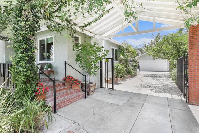 Altadena, CA 91001,2520 Casitas Avenue