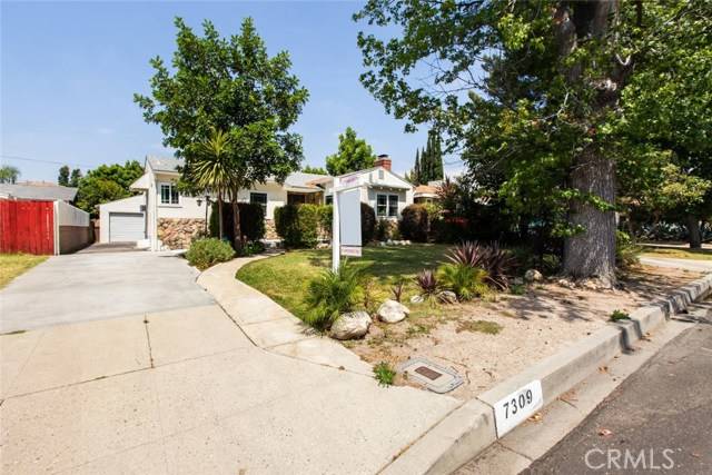 Reseda (los Angeles), CA 91335,7309 Yarmouth Avenue