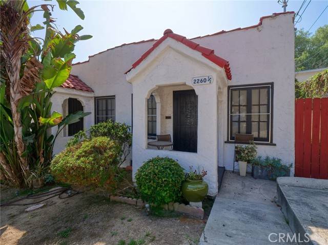 Los Angeles, CA 90039,2258 Duane Street
