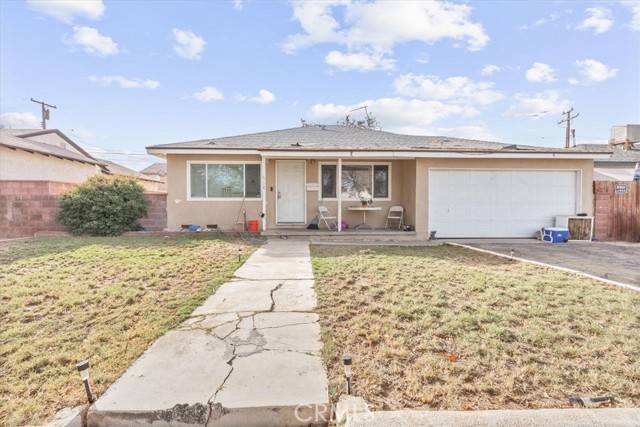 Lancaster, CA 93534,638 W Avenue H12