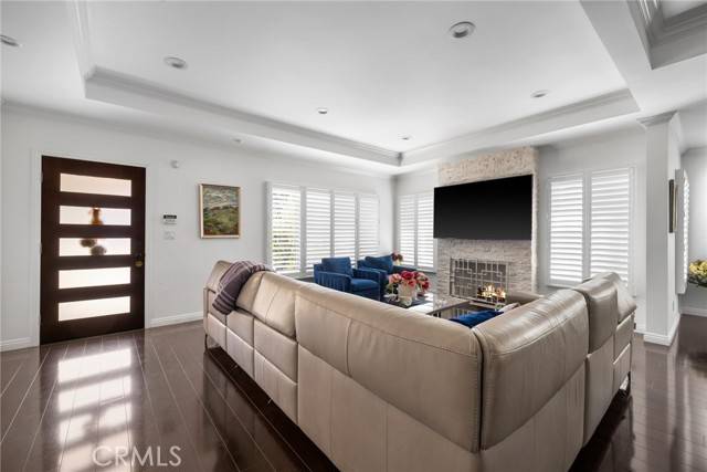 Glendale, CA 91201,1361 Winchester Avenue
