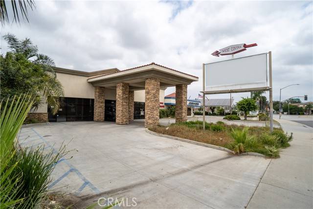 West Covina, CA 91790,537 S Glendora Avenue