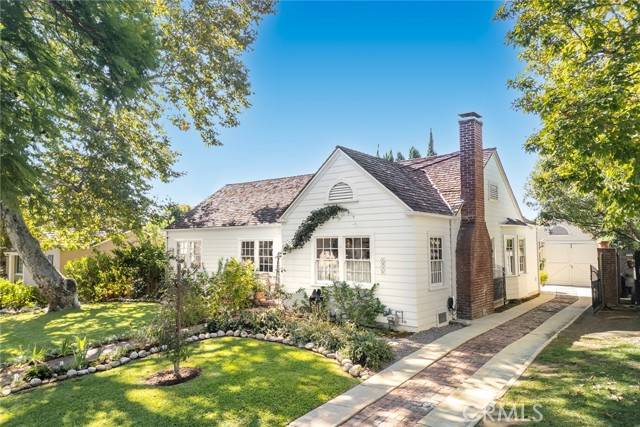 San Marino, CA 91108,1925 Montrobles Place