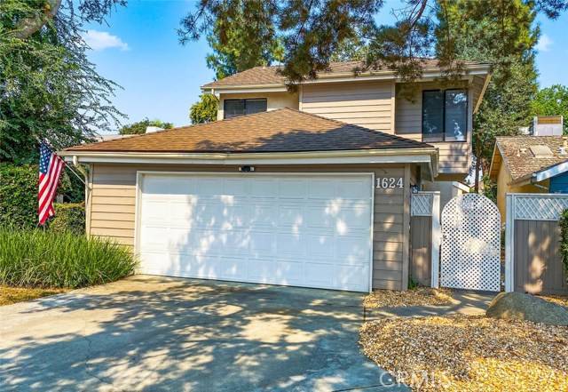 Visalia, CA 93292,1624 E Castleview