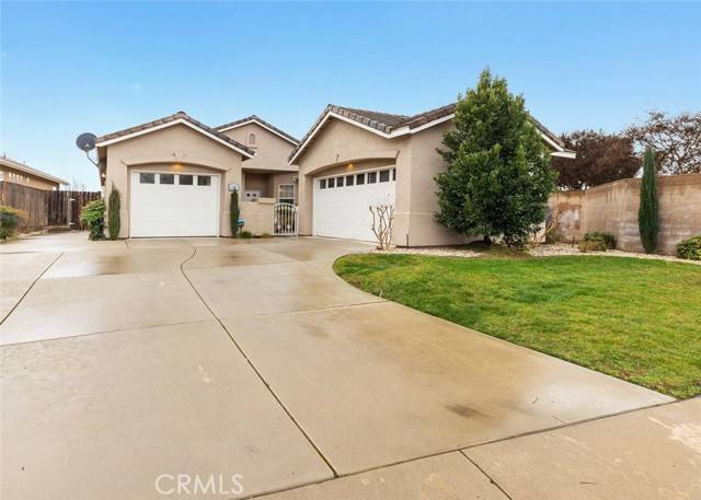 Visalia, CA 93292,1321 E Dorothea Avenue