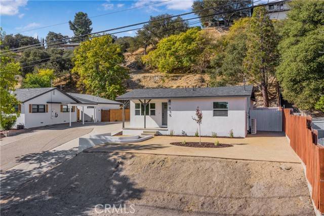 Paso Robles, CA 93446,915 Olive Street