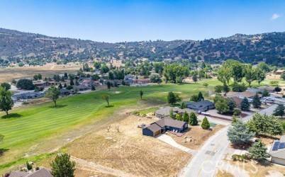 Tehachapi, CA 93561,29840 Pinedale Drive