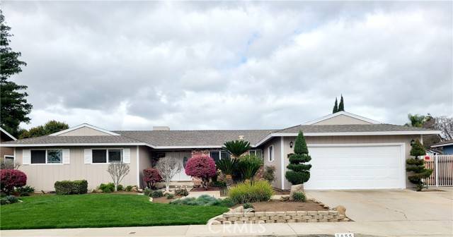 Clovis, CA 93611,1855 Dennis
