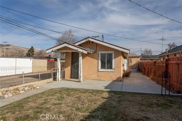 Tehachapi, CA 93561,210 N Green Street