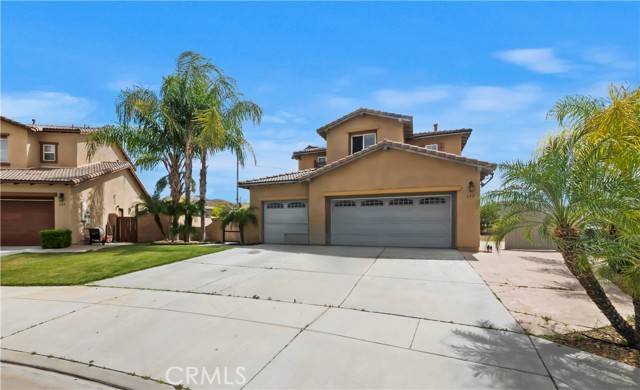 Perris, CA 92570,157 Headlands Way