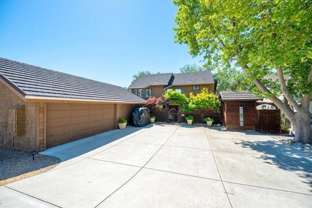 Paso Robles, CA 93446,1762 Southfork Place