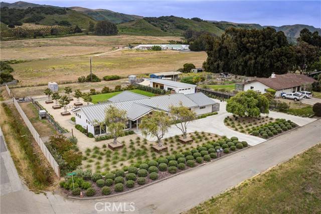 Los Osos, CA 93402,2289 Falcon Ridge Lane