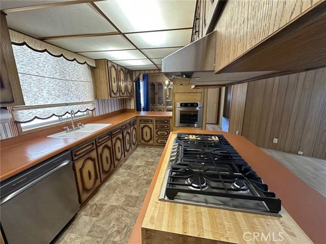 Pismo Beach, CA 93449,140 S Dolliver Street #103