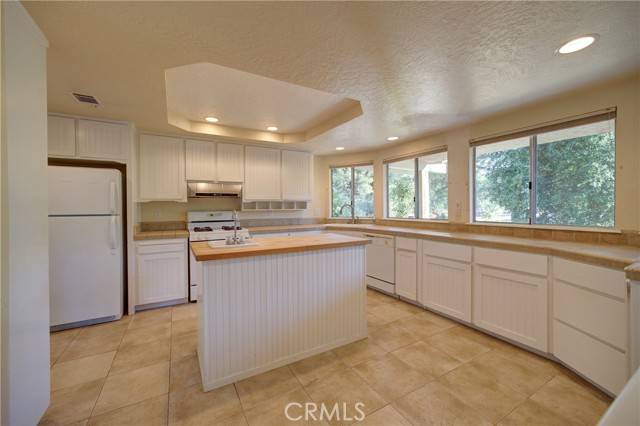 Atascadero, CA 93422,6305 Portola Road