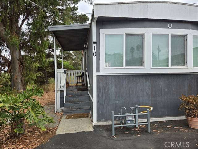 San Luis Obispo, CA 93401,2994 S. Higuera #10
