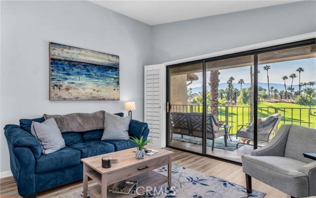 Palm Desert, CA 92211,38399 Nasturtium