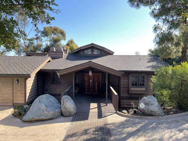 Chula Vista, CA 91910,5 2nd Ave Avenue