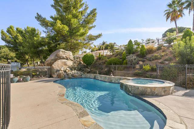 Alpine, CA 91901,2532 Quail Creek Place