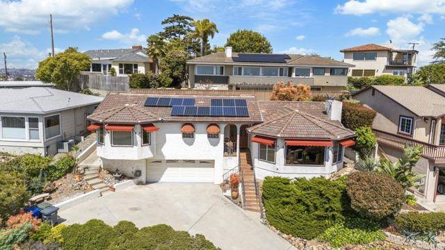 La Mesa, CA 91941,4331 Summit Drive