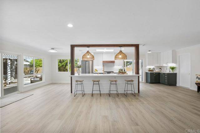 El Cajon, CA 92019,996 Terrace Crest