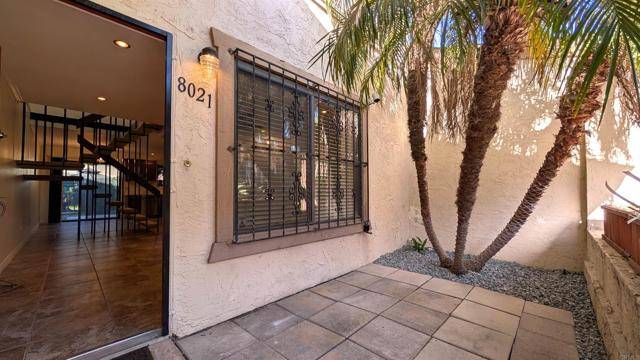 Santee, CA 92071,8021 Calle Fanita