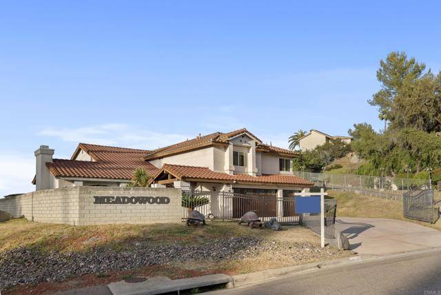 El Cajon, CA 92020,402 Avenida Abajo